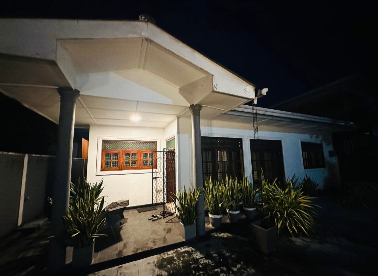 තලාහේන – ප්‍රගති මාවතේ සුපිරි තනිමහල් නිවසක් විකිණීම