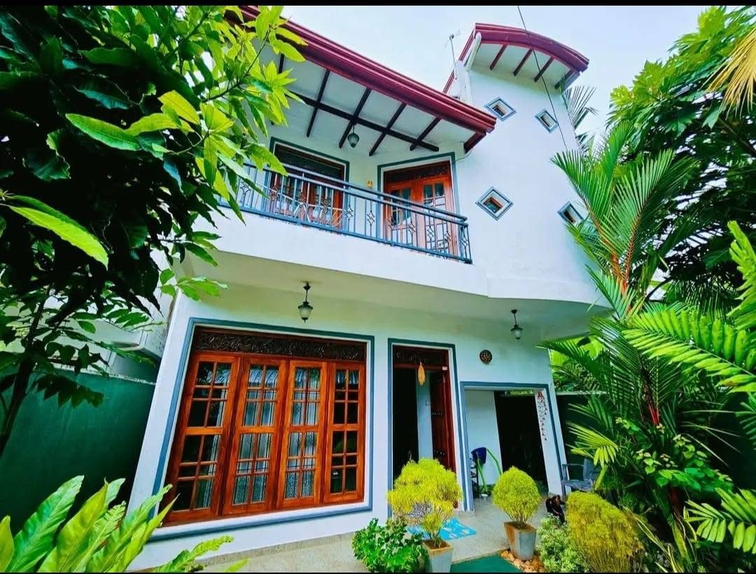 Malabe Kahanthota Valuable 2 Story House For Sale