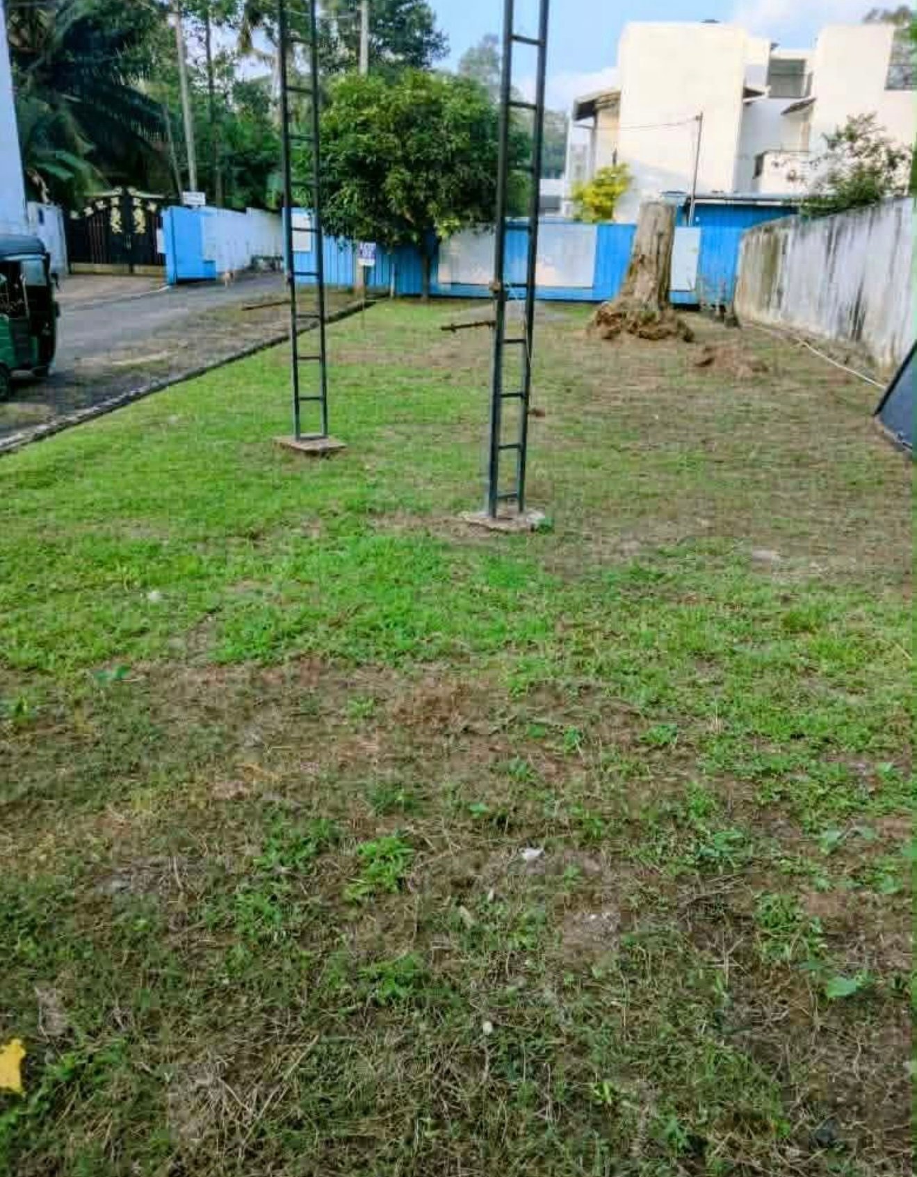 120 හොරණ කොලඹ බස් පාරට මීටර් 600   පිලියන්දල කහතුඩුව  පර්චස් 8.6 බිම්කොටසක්