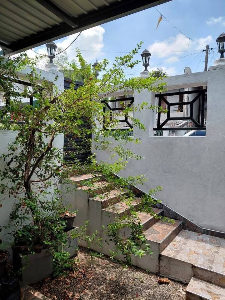 Housing Scheme Complete  two-story  House for Ren