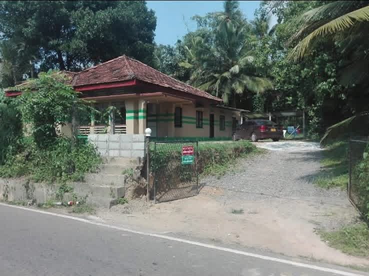 මිනුවන්ගොඩින් වටිනා ඉඩමක් විකිණීමට