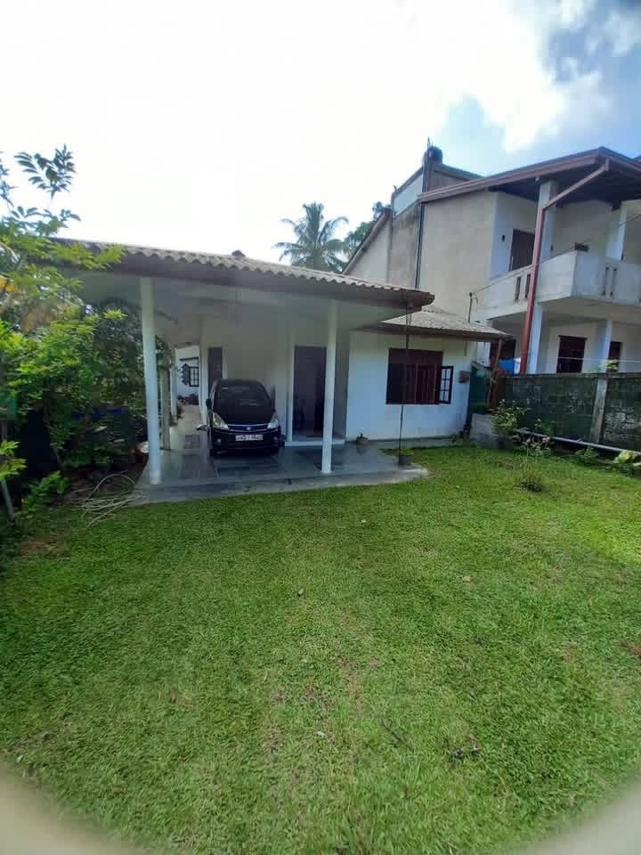 For Sale in Homagama - Beautiful Home (near NSBM)