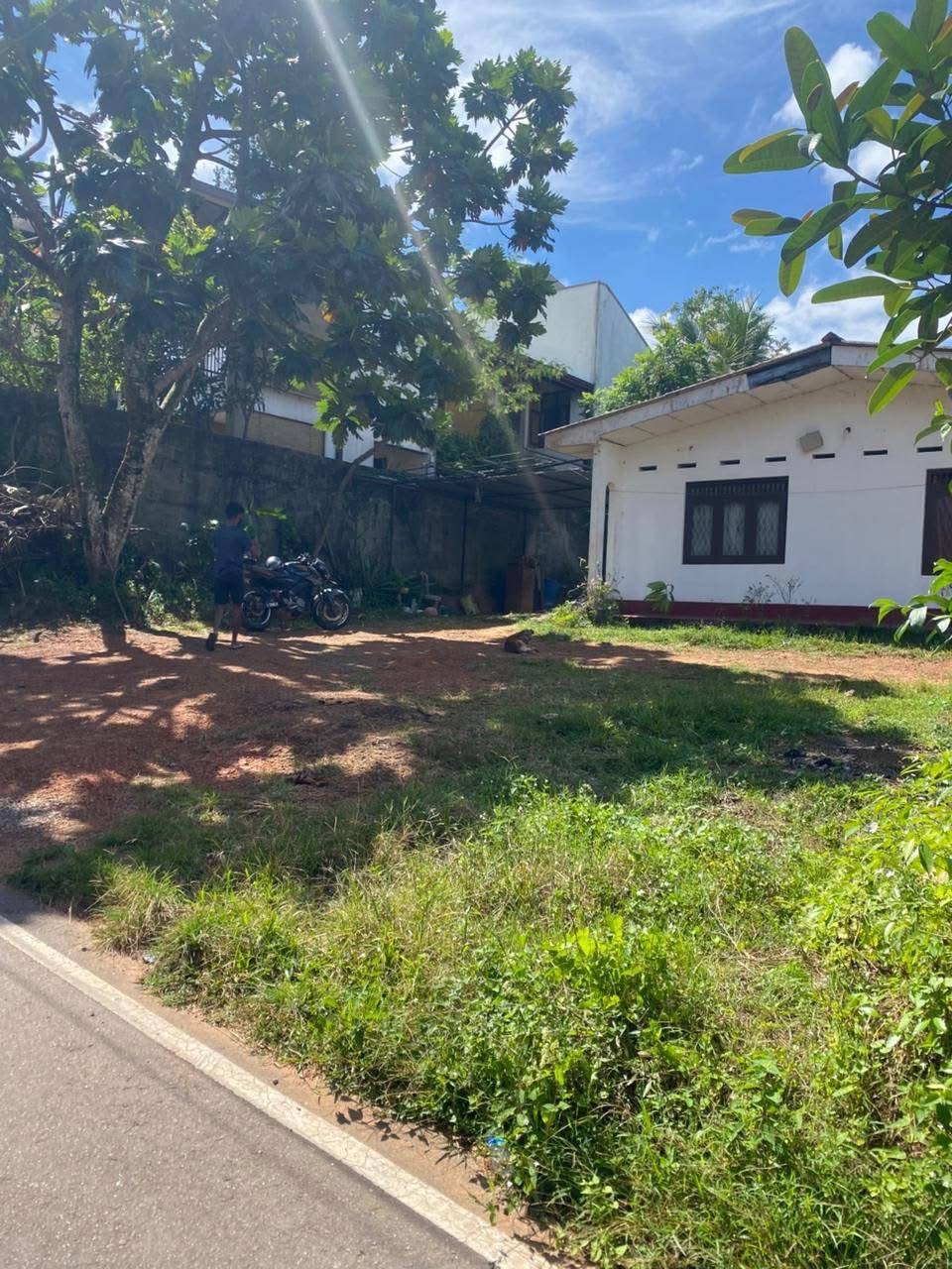 22 perches land for sale with a house located in a quiet environment, Homagama