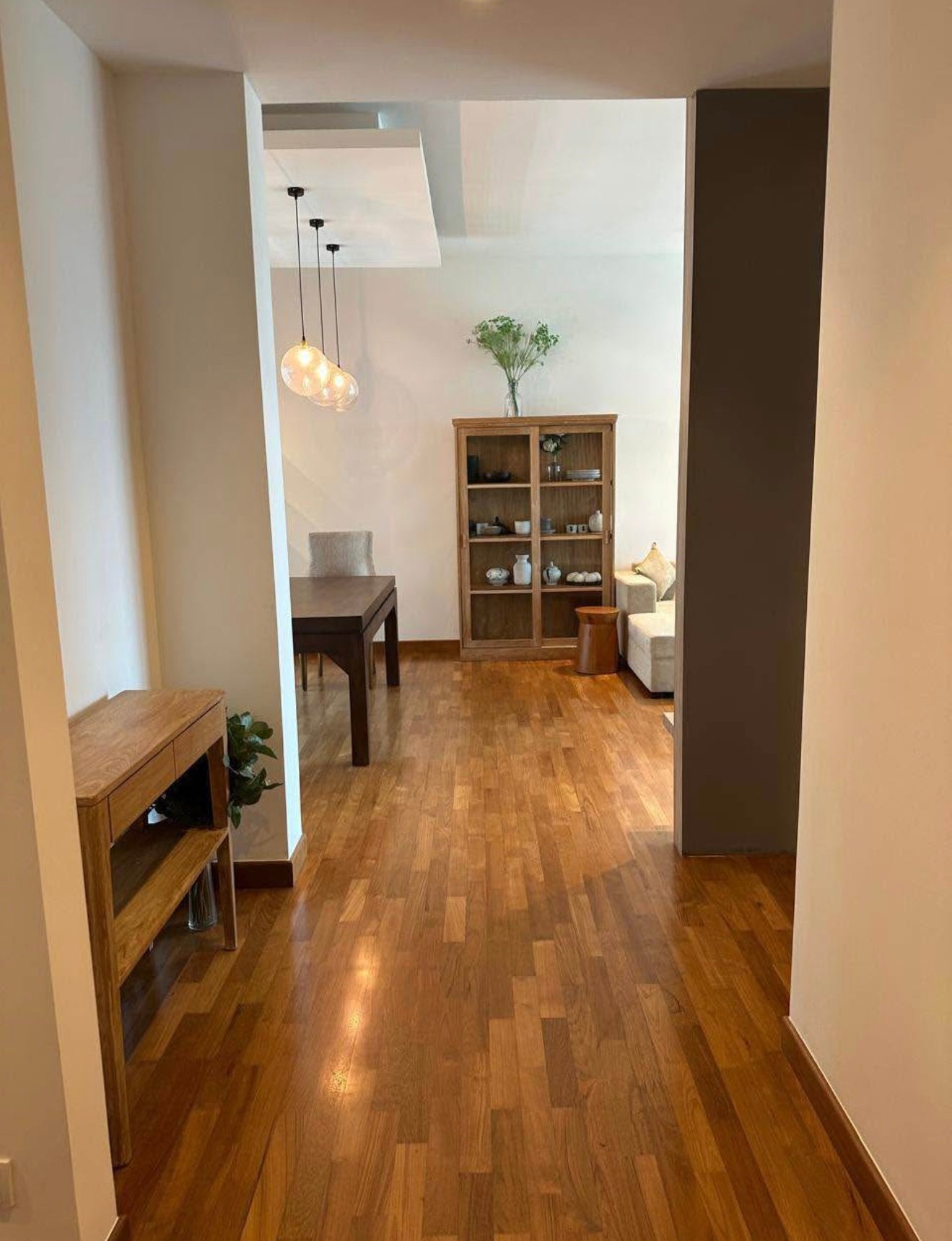 Apartment for sale - 447 Luna