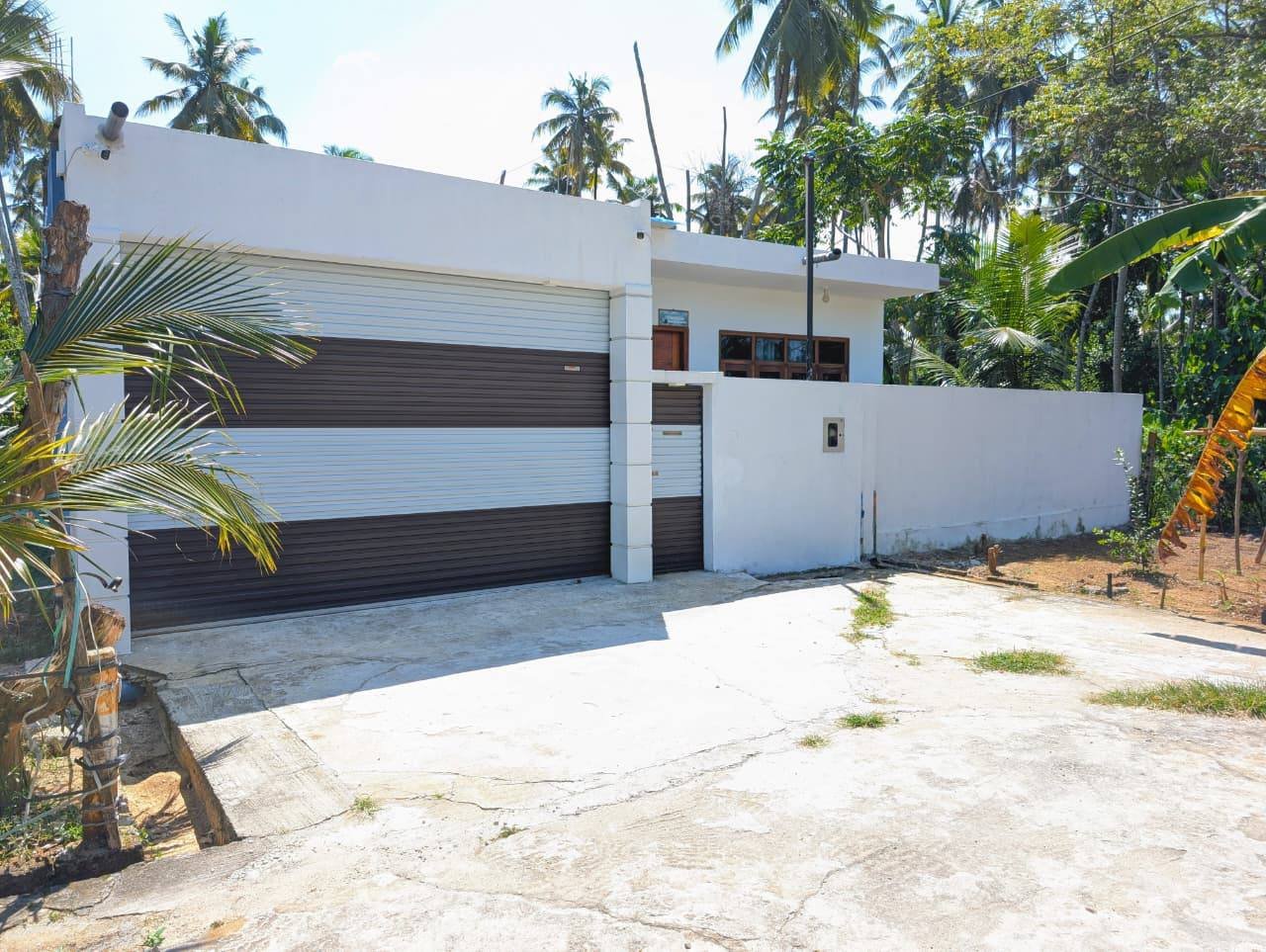 අලුත් නිවසක් විකිණීමට ඇත කඩුවෙල නවගමුව